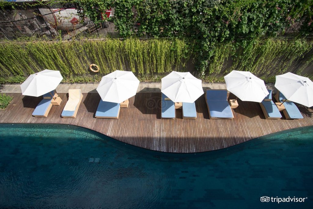 Ossotel Legian Bali Hotel